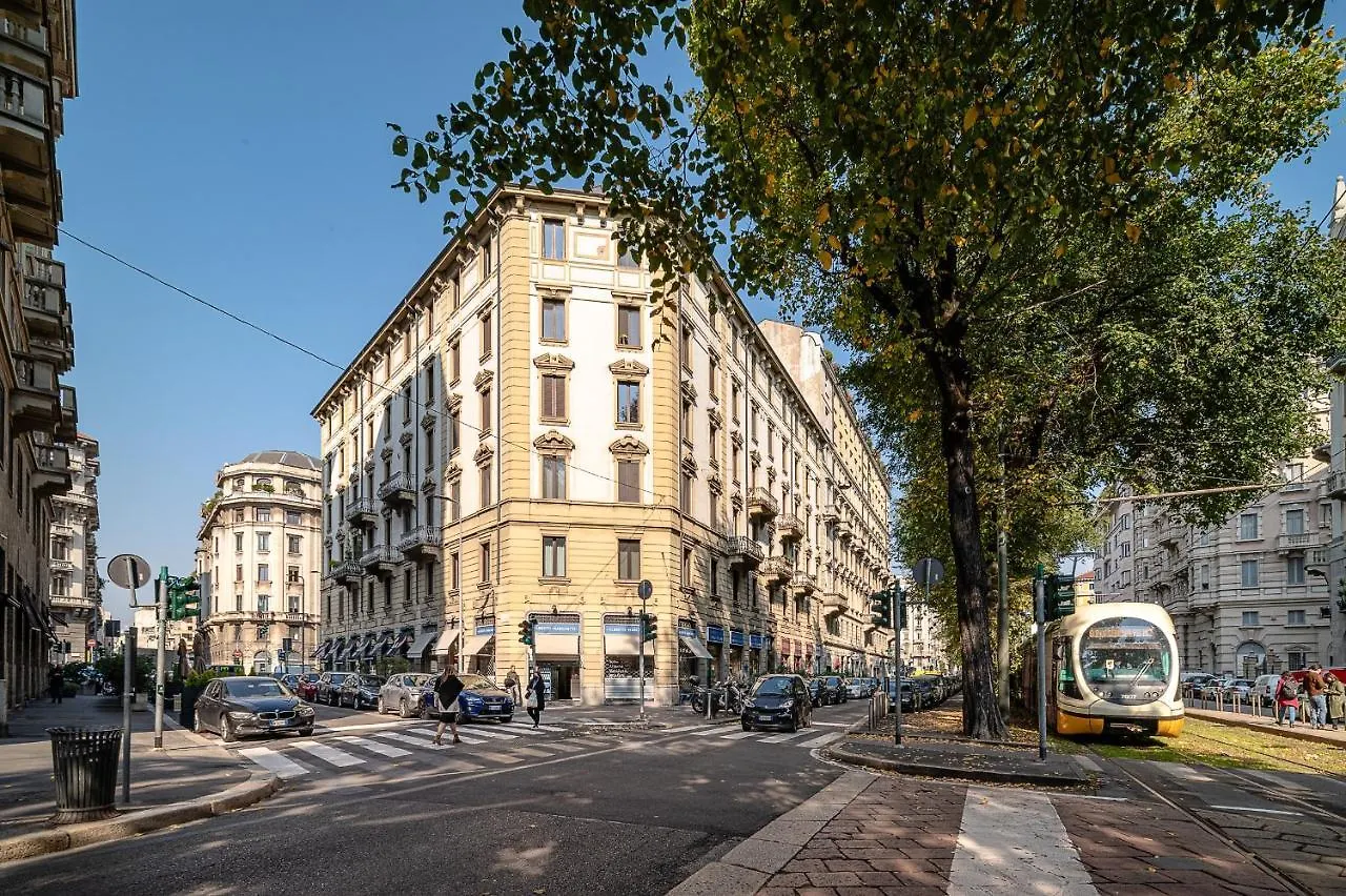 Hemeras Boutique Homes - Smart Flat With Balcony Near The City Center Milão 0*,